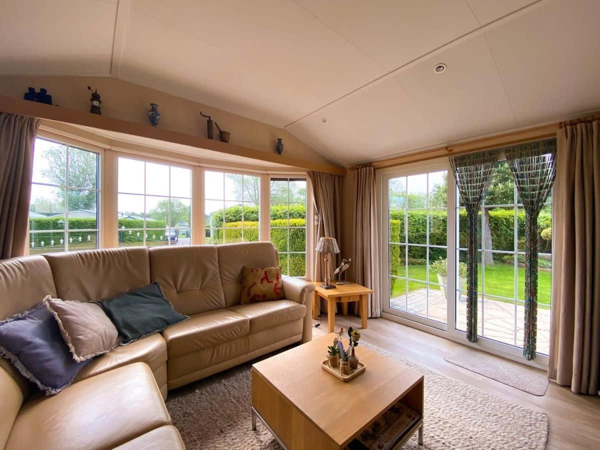 Villa Hello Zeeland - Vakantiehuis Paarlhof 51 à Groede Extérieur photo